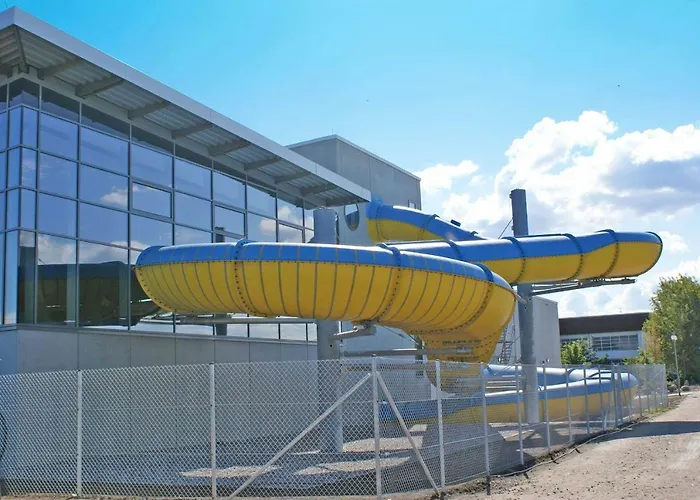 Zeltdachhaus Mit W_lan _ Parkplatz